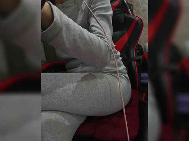 naked_taxi_dispatcher webcam