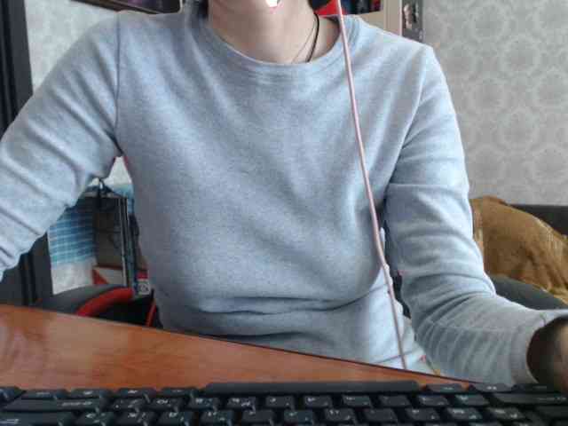 naked_taxi_dispatcher webcam