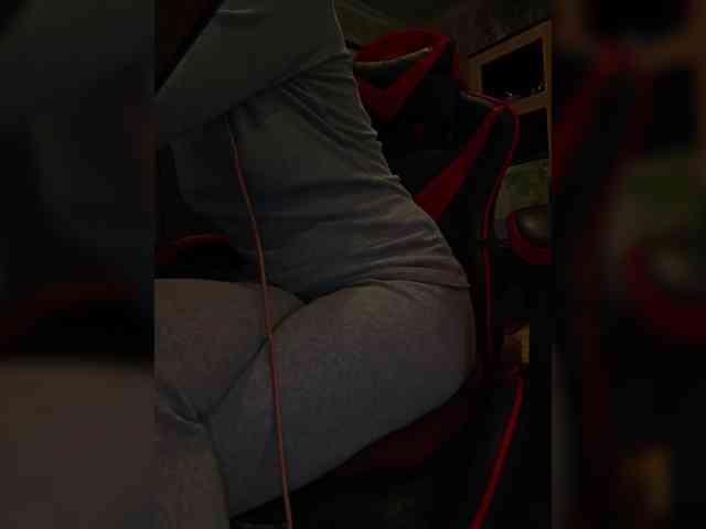 naked_taxi_dispatcher webcam