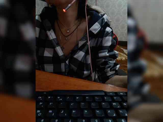 naked_taxi_dispatcher webcam