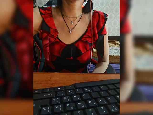 naked_taxi_dispatcher webcam