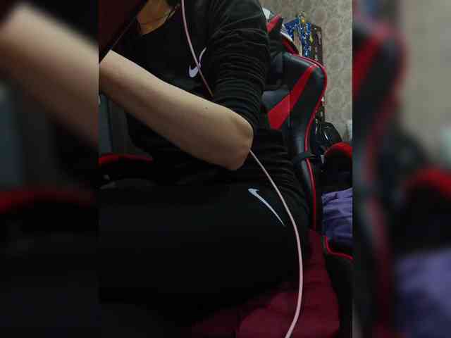 naked_taxi_dispatcher webcam