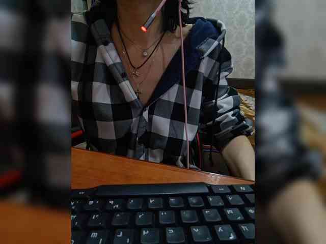 naked_taxi_dispatcher webcam