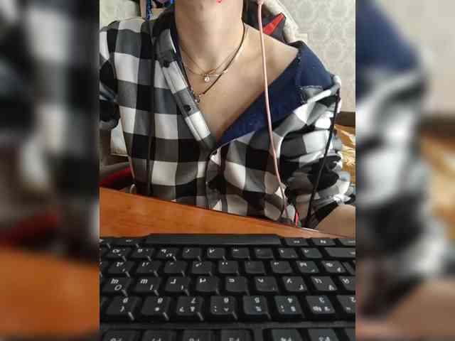 naked_taxi_dispatcher webcam