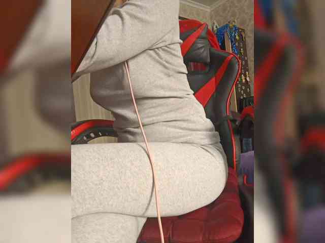 naked_taxi_dispatcher webcam