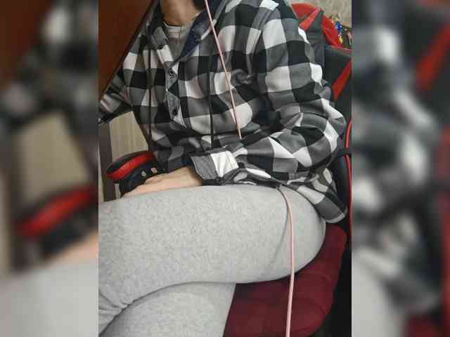 naked_taxi_dispatcher webcam