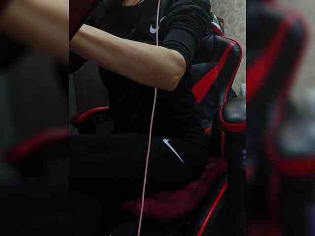 naked_taxi_dispatcher webcam