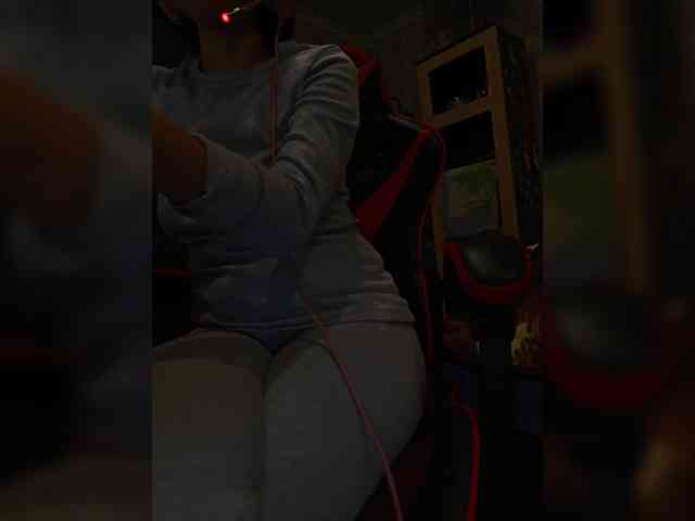 naked_taxi_dispatcher webcam