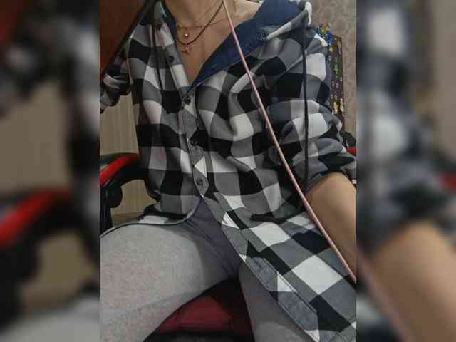 naked_taxi_dispatcher webcam