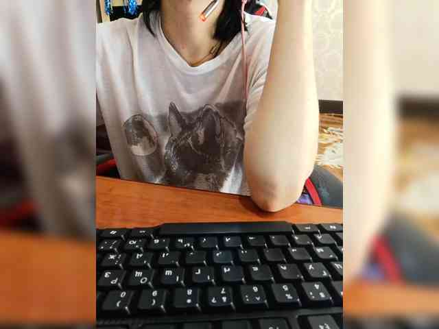 naked_taxi_dispatcher webcam