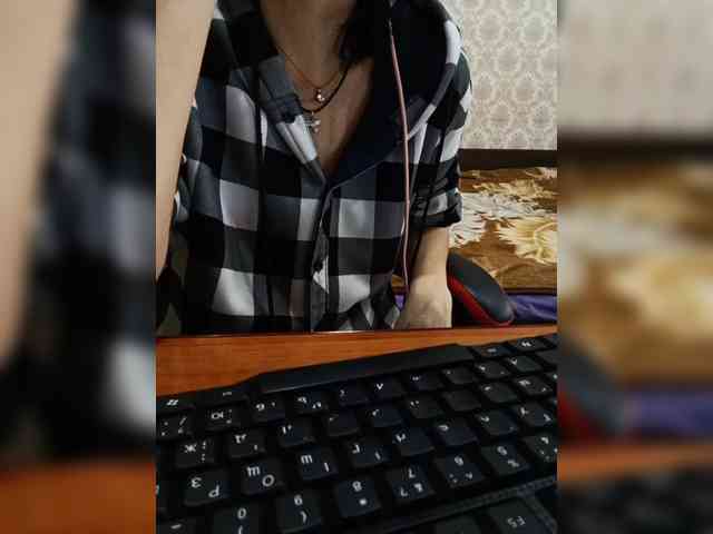 naked_taxi_dispatcher webcam