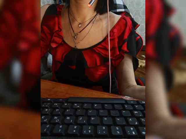 naked_taxi_dispatcher webcam