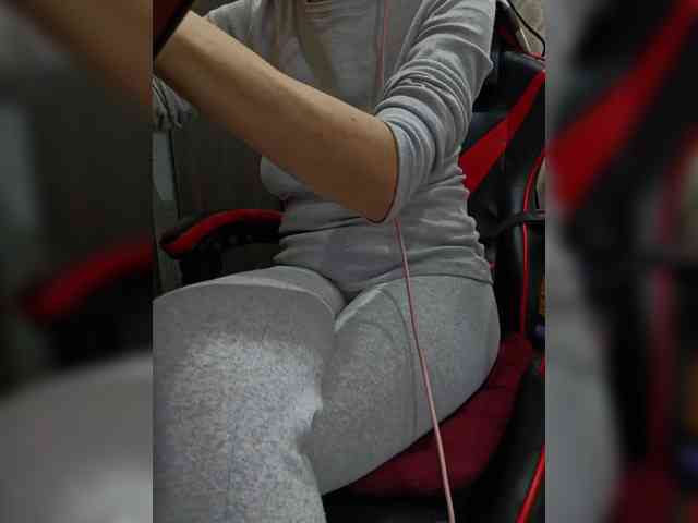 naked_taxi_dispatcher webcam