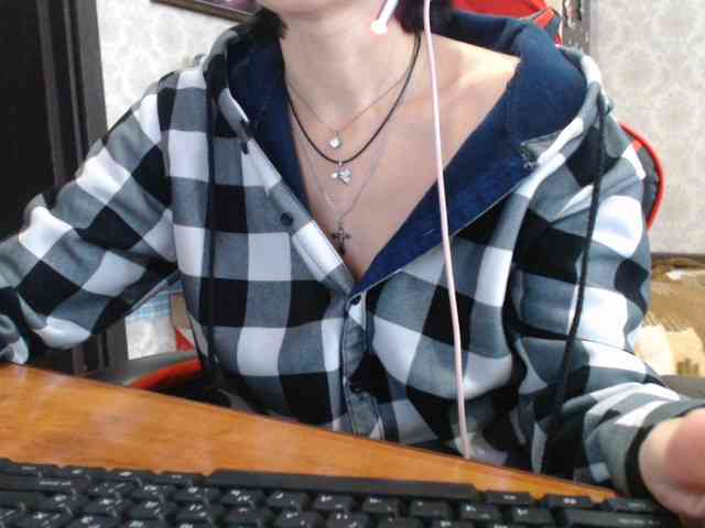 naked_taxi_dispatcher webcam