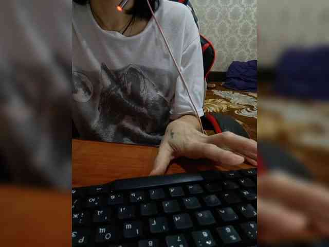 naked_taxi_dispatcher webcam