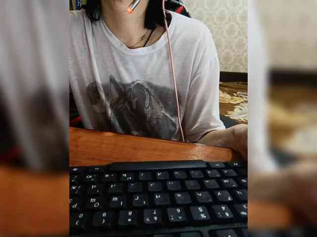 naked_taxi_dispatcher webcam