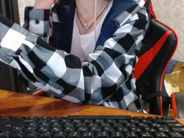 naked_taxi_dispatcher webcam