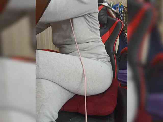 naked_taxi_dispatcher webcam