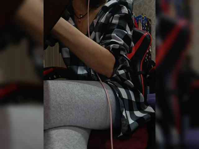 naked_taxi_dispatcher webcam