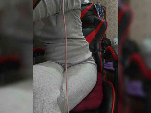 naked_taxi_dispatcher webcam