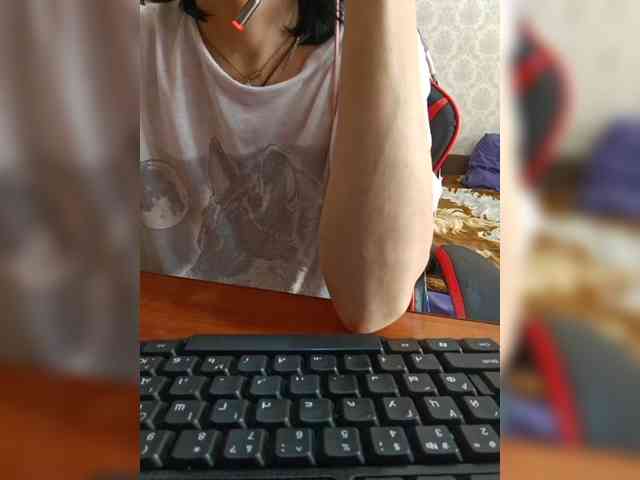 naked_taxi_dispatcher webcam