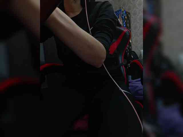 naked_taxi_dispatcher webcam