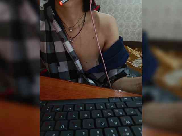 naked_taxi_dispatcher webcam