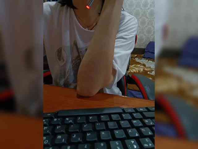 naked_taxi_dispatcher webcam