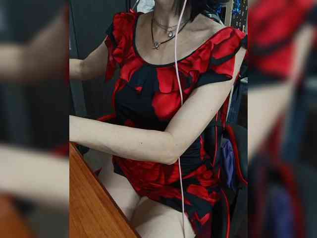 naked_taxi_dispatcher webcam