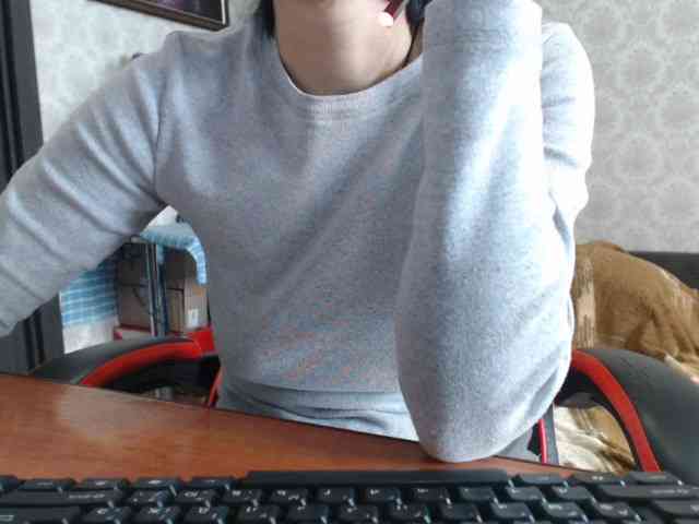 naked_taxi_dispatcher webcam