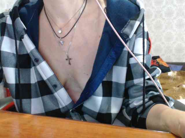 naked_taxi_dispatcher webcam