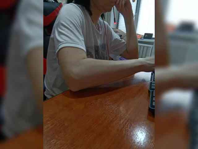 naked_taxi_dispatcher webcam