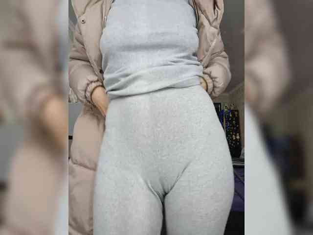 naked_taxi_dispatcher webcam