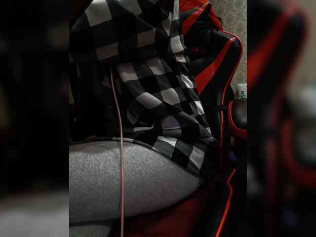 naked_taxi_dispatcher webcam