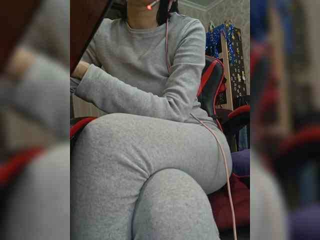 naked_taxi_dispatcher webcam