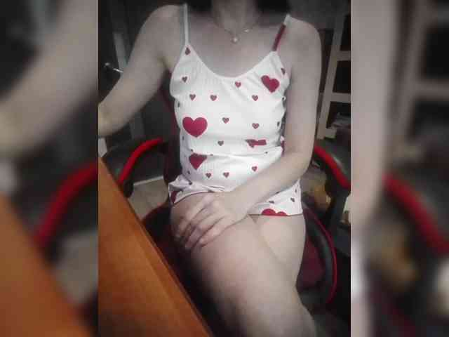 naked_taxi_dispatcher webcam