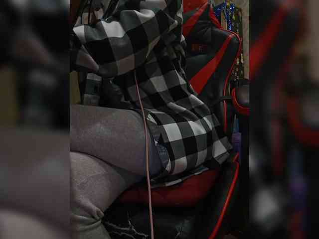 naked_taxi_dispatcher webcam