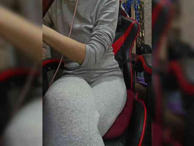 naked_taxi_dispatcher webcam