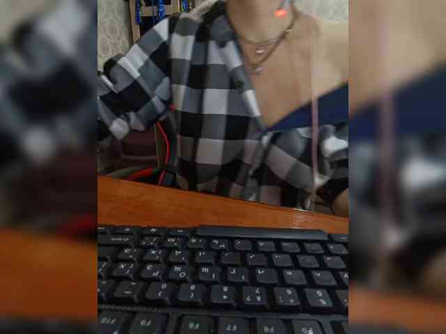 naked_taxi_dispatcher webcam