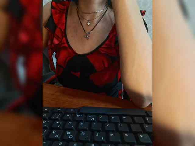 naked_taxi_dispatcher webcam