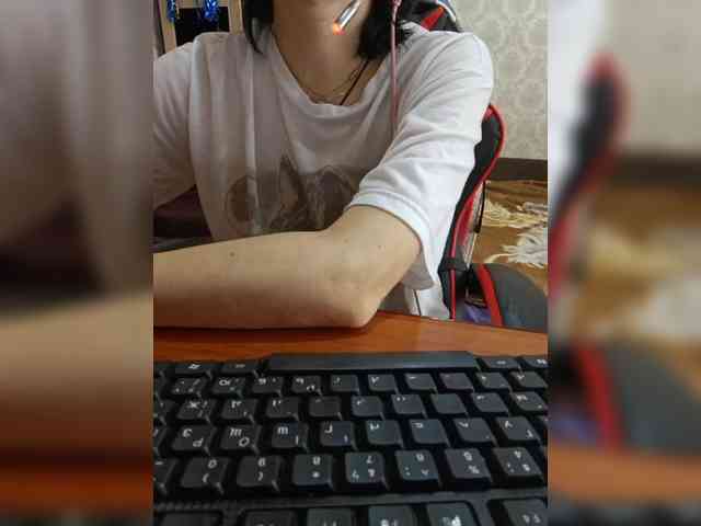 naked_taxi_dispatcher webcam