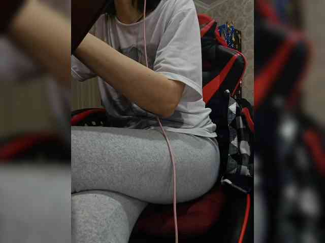 naked_taxi_dispatcher webcam