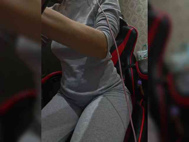 naked_taxi_dispatcher webcam