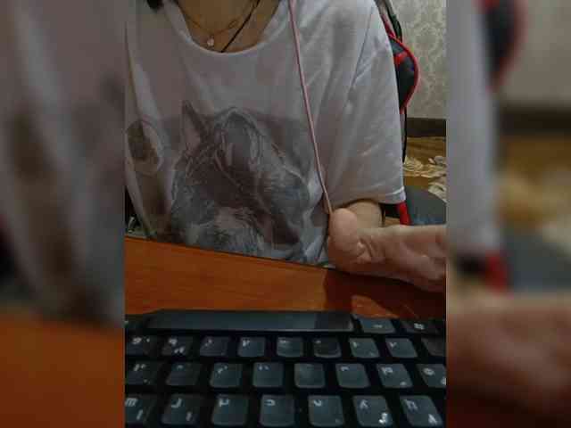 naked_taxi_dispatcher webcam