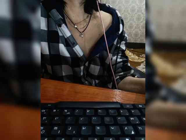 naked_taxi_dispatcher webcam