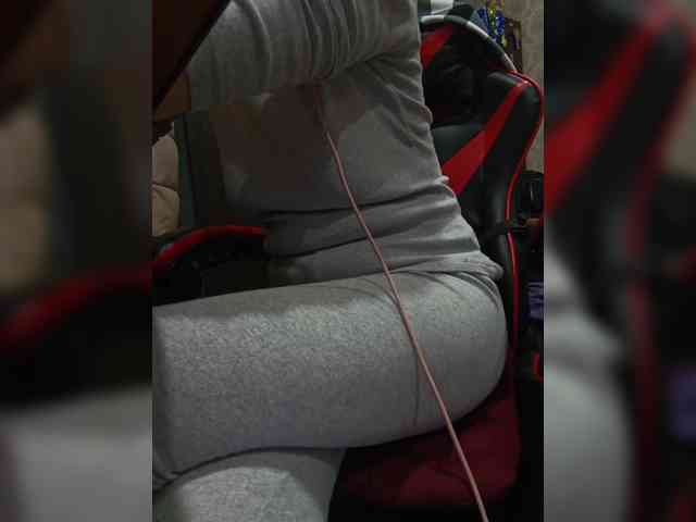 naked_taxi_dispatcher webcam