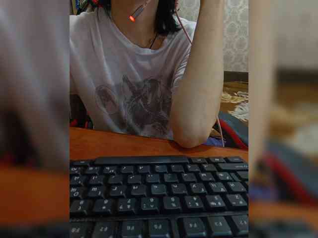 naked_taxi_dispatcher webcam