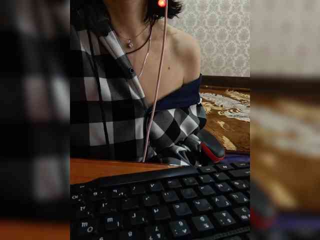 naked_taxi_dispatcher webcam