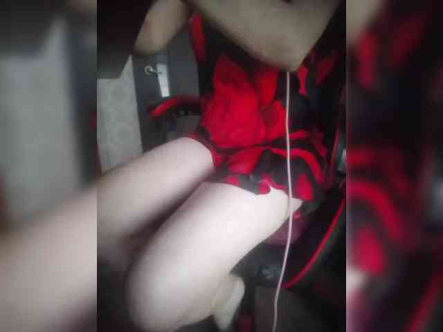 naked_taxi_dispatcher webcam