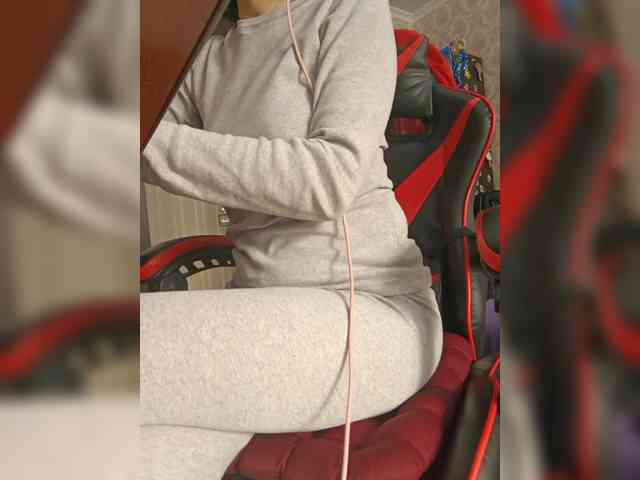 naked_taxi_dispatcher webcam